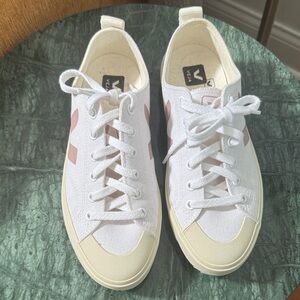 Veja Women's Cream and Pink Sneakers - never worn